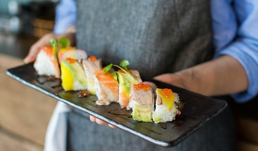 Mango Zalm Uramaki